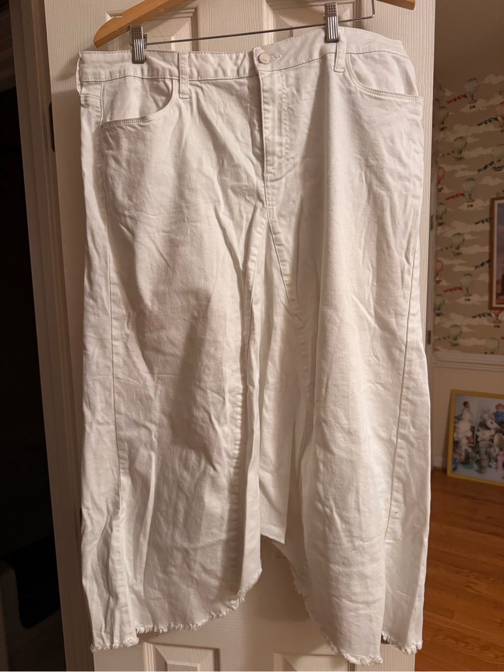 Women’s White Relaxed Jean Skirt